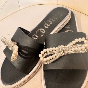 Elegant Black Slide Sandals with Pearl Embellishments